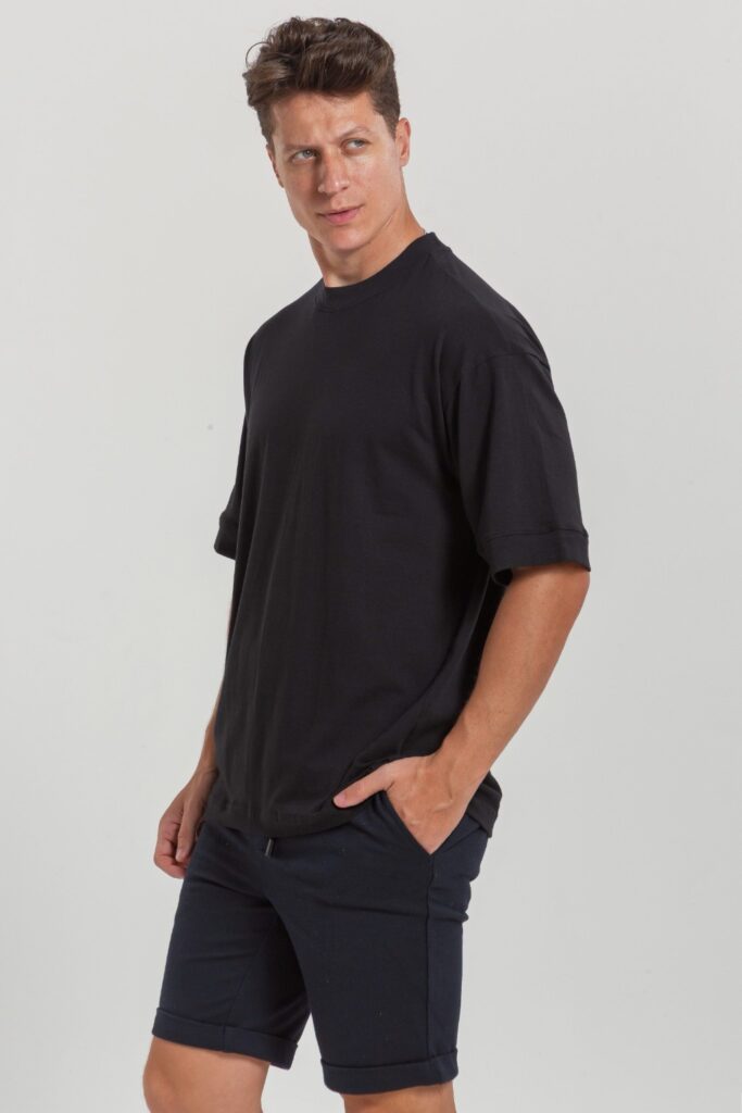Como Montar um Look Masculino Básico e Estiloso Sem Forçar a Barra
